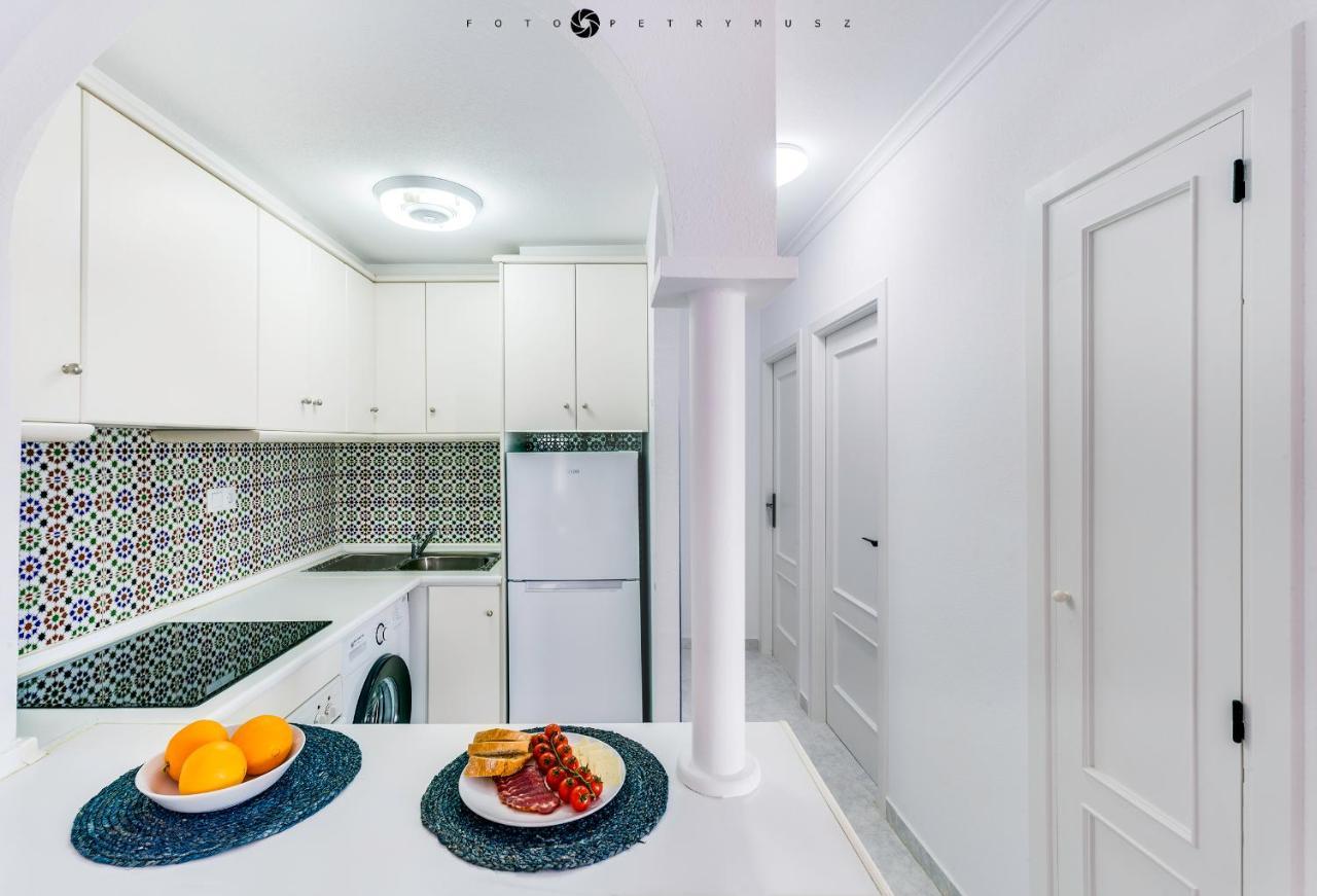 Casa Del Mar By La Mata Apartment ตอร์เรเวียคา ภายนอก รูปภาพ